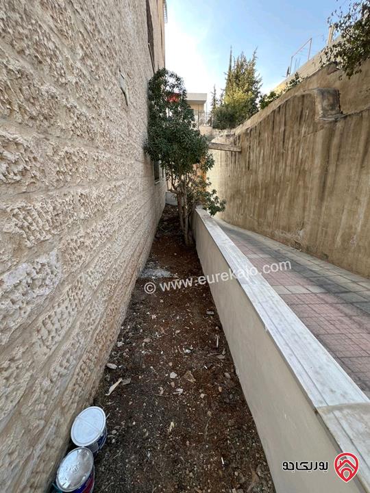 شقة طابق أرضي مساحة 160م داخلي و 60م خارجي للبيع في عمان - تلاع العلي 