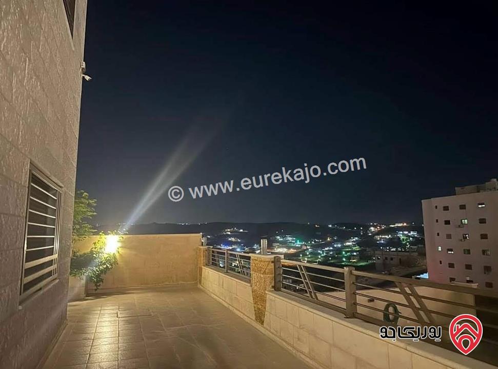 فيلا دوبلكس مساحة 460م على أرض 590م للبيع في الزرقاء - ضاحية المدينة المنورة