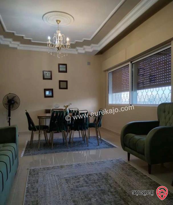 شقة طابق ثالث مساحة 130م للايجار في عمان - الرابية