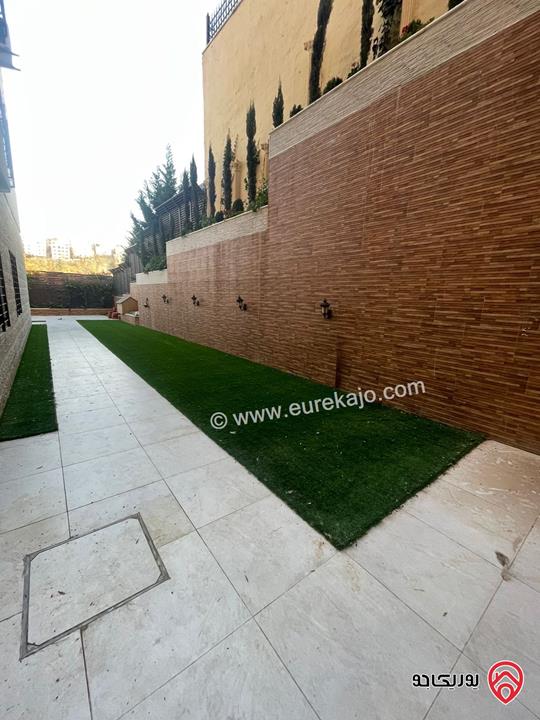 شقة شبه أرضية مساحة 245م داخلي و 250م خارجي للبيع في عمان - عبدون