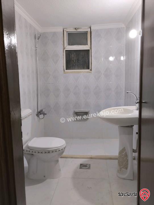 شقة طابق ثاني مساحة 135م للبيع في عمان - ضاحية الاستقلال