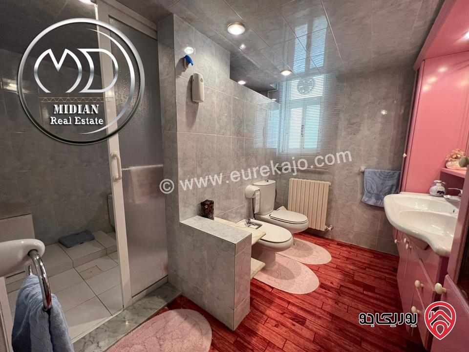 شقة دوبلكس ارضية طابقية فاخرة للبيع في عمان - خلدا مساحة 500م مع ترسات وحدائق 400م مع مسبح داخلي تصلح تجاري