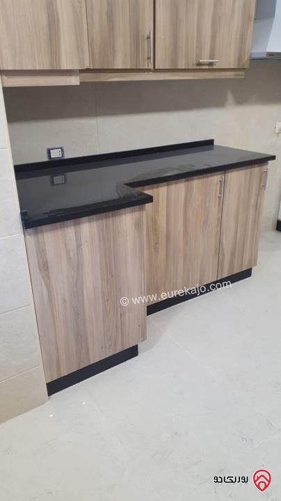 شقة عائلية مفروشة مساحة 180م للإيجار في عمان - ضاحية الرشيد