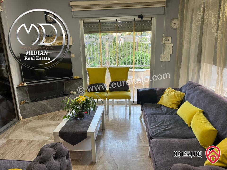 شقة مفروشة فاخرة للايجار في عمان - ام السماق مساحة 200م طابق اول تشطيبات و ديكورات فندقية اطلالة جميلة