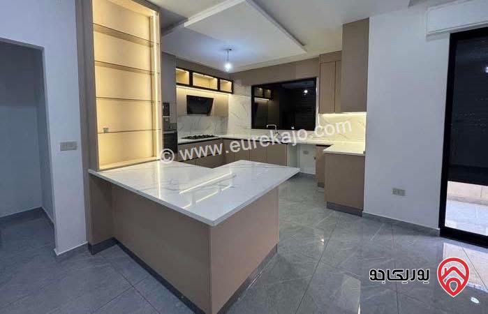 شقة فاخرة لم تسكن مساحة 180م طابق ثاني للايجار في عمان - أم أذينة