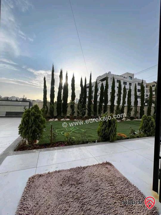 شقة أرضية مساحة 151م داخلي و 150م خارجي للبيع في عمان - البنيات