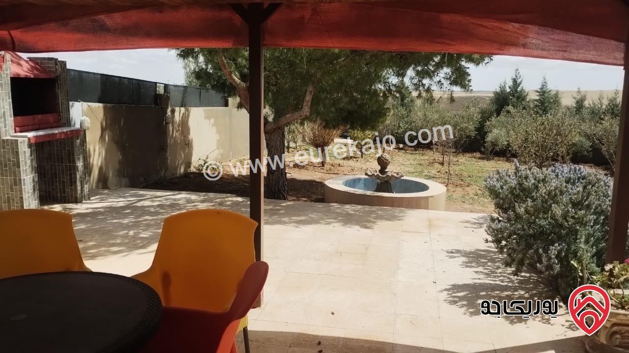 منزل مستقل مساحة 150م على أرض 1020م للايجار مفروش في الشوبك 