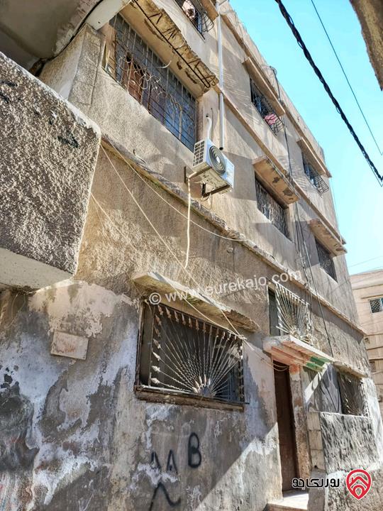 عمارة سكنية على أرض 250م للبيع في الزرقاء - الغويرية 