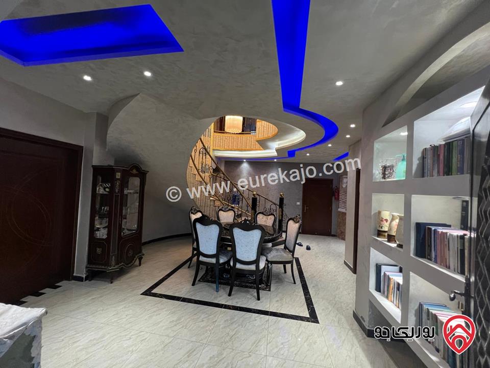 فيلا دوبلكس مساحة 550م على أرض 1030م للبيع في عمان - ضاحية الأمير علي طريق المطار 