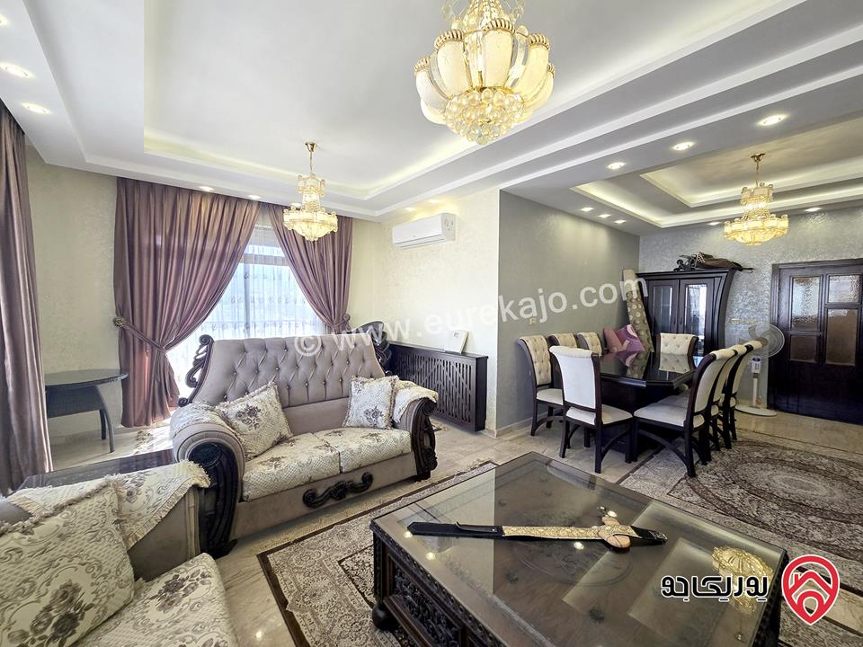 شقة مفروشة مساحة 220م طابق ثالث للإيجار في عمان - أم السماق