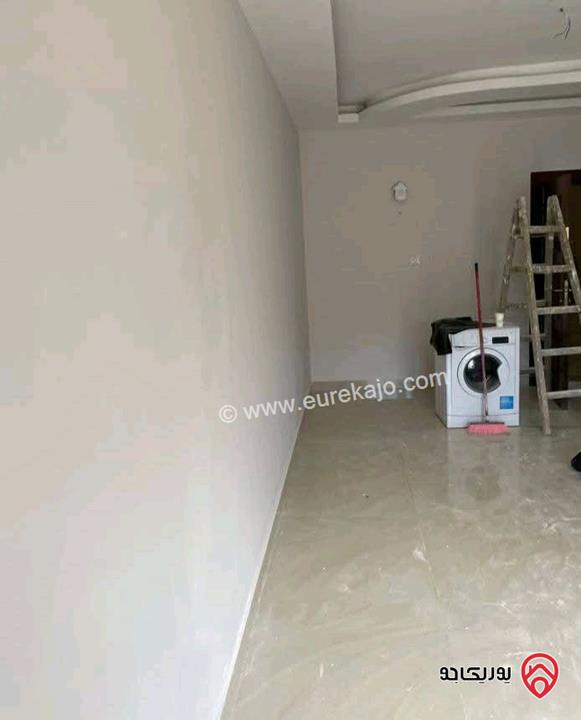 شقة فارغة طابق أرضي مساحة 120م للايجار في عمان - خلدا