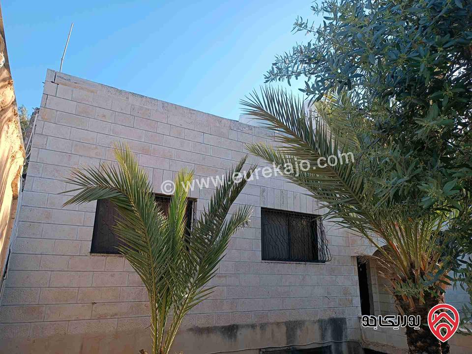 عماره 4 شقق مساحة 600م على أرض 1 دونم و 72م للبيع في عمان - مرج الحمام