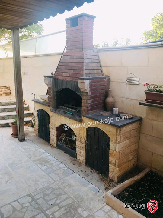 فيلا مساحة 612م على أرض 628م للبيع في عمان - تلاع العلي 