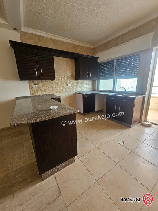 شقة طابق رابع مساحة 160م للايجار في عمان - تلاع العلي 