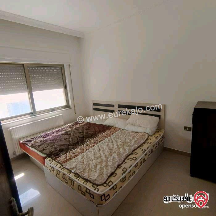 شقة مساحة 160م طابق ثالث للايجار مفروشة في عبدون	