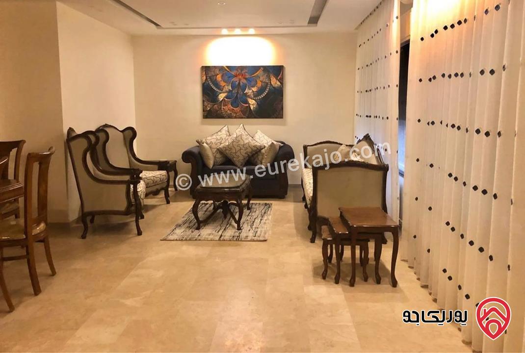 شقة أرضية مساحة 300م للايجار مفروشة في عمان - ام اذينة