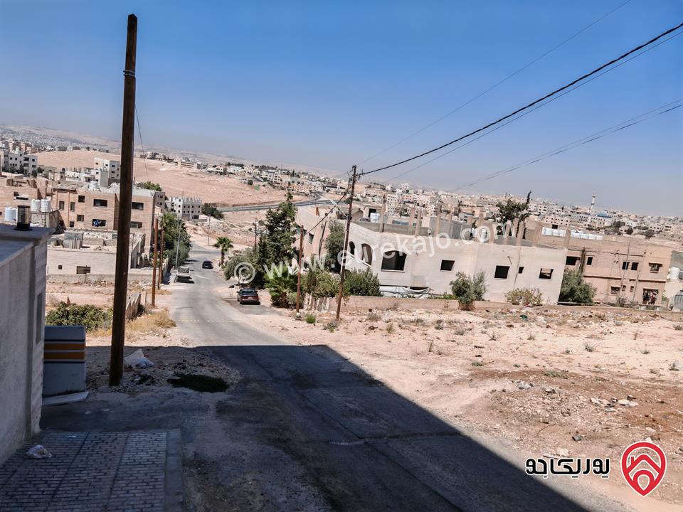 أرض مساحة 1 دونم و 18م للبيع في عمان - ماركا المرقب