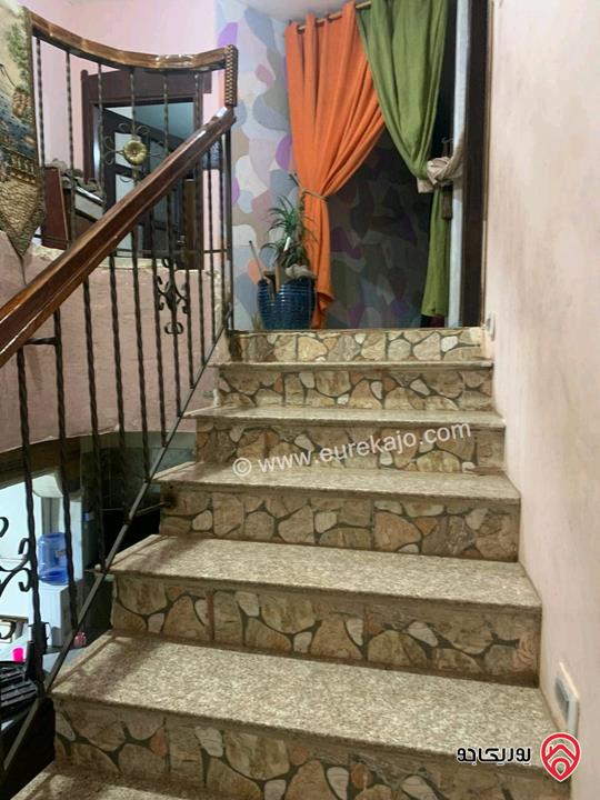 منزل مستقل مساحة 464م على ارض 500م للبيع في عمان - جبل النصر