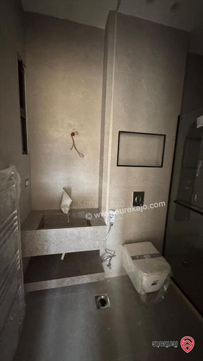 شقق فاخرة حديثة مساحة 200م للبيع في عمان - الحويطي / طريق المطار