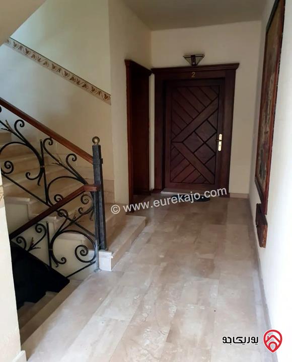 شقة مفروشة أرضية مساحة 360م مع حديقة 200م للايجار في عمان - الرابية