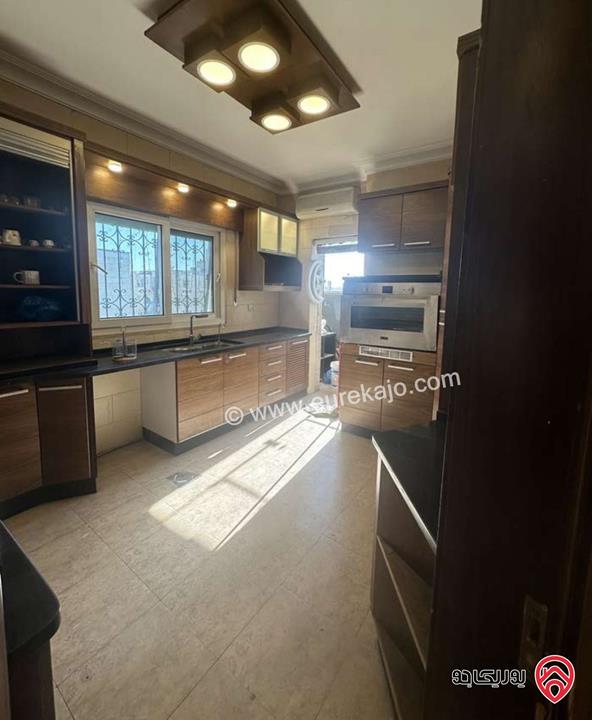 شقة طابق ثالث دوبلكس مساحة 100م للايجار في عمان - المدينة للرياضية 