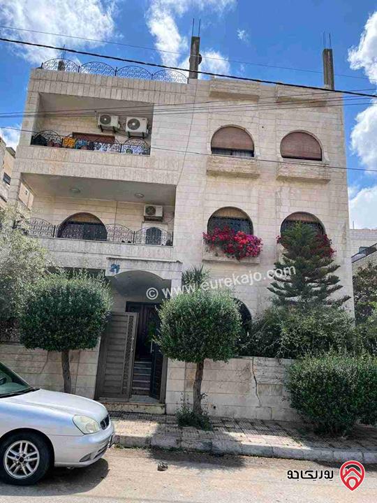 سطح مساحة 216م مسموح بناء طابق واحد للبيع في عمان - جبل الحسين 