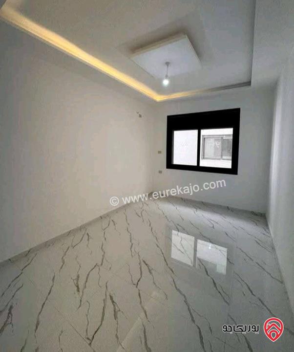 شقة فارغة مساحة 140م طابق أول للايجار في عمان - تلاع العلي