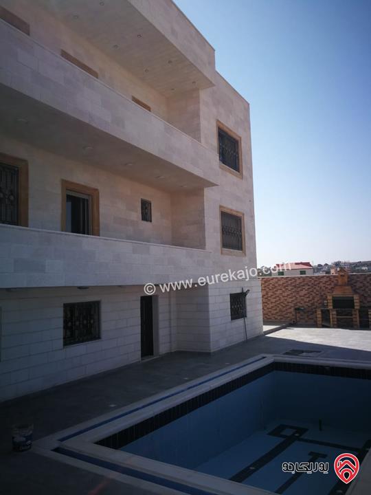 فيلا مساحة 650م على أرض 653م للبيع في عمان - ناعور