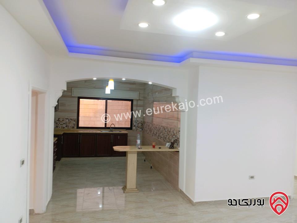 شقة طابقية مساحة 171م للبيع في عمان - تلاع العلي 