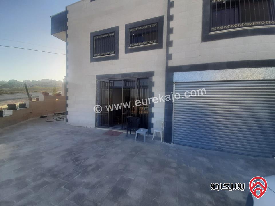 مخزن مرخص تجاري مساحة 32م داخلي و 30م خارجي للايجار في عمان - أبو نصير