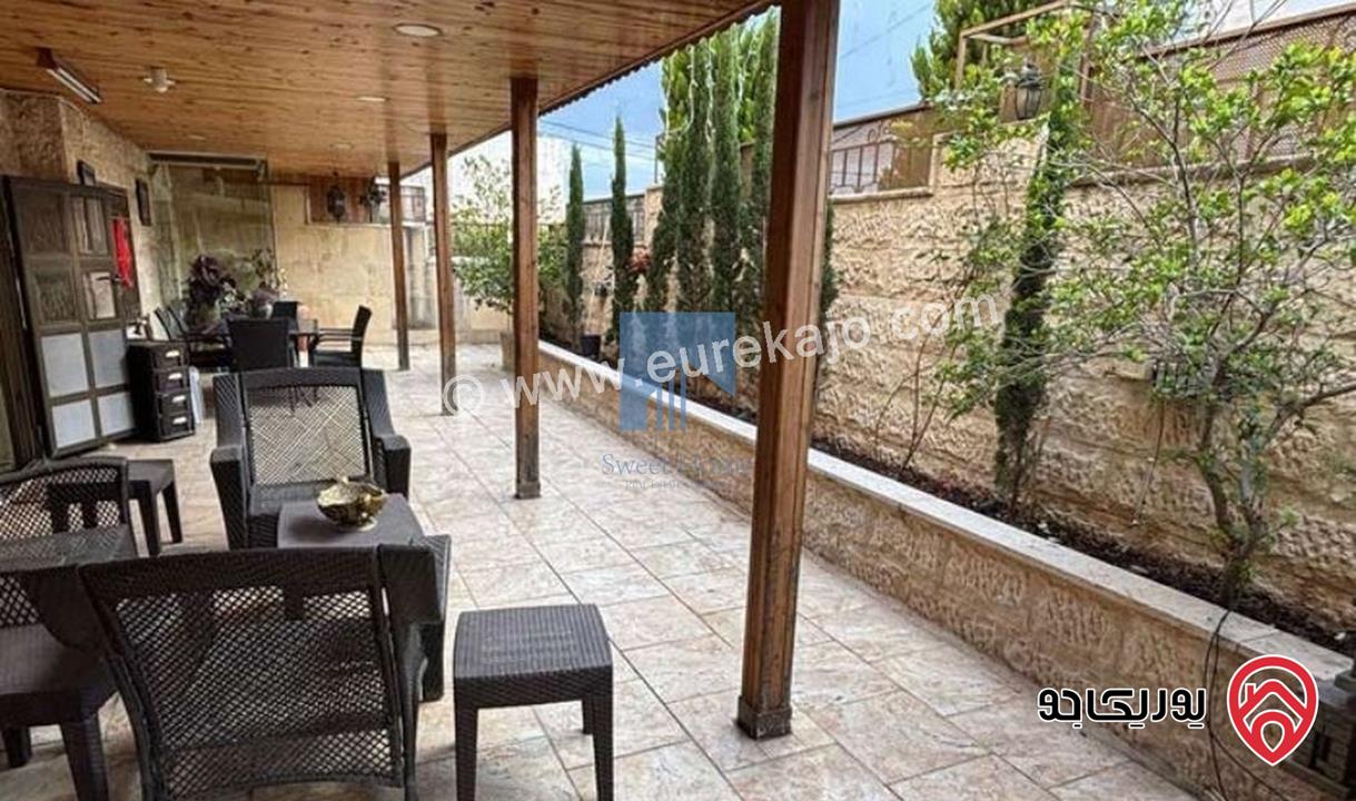 شقة مساحة 180م مع حديقة وترسات 120م للبيع في عمان - خلدا