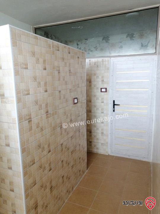 مزرعة ومنتجع مساحة الأرض 3 دونم و 700م والبناء 250م للبيع في اربد - كفر سوم قوشان مستقل استثمارية وسكنية