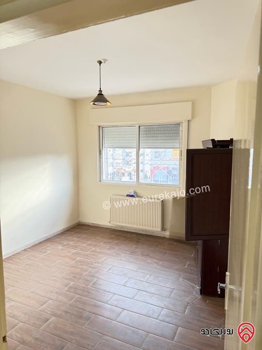 شقة طابق ثاني مساحة 160م للايجار في عمان - أم السماق