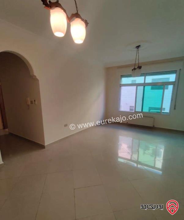 شقة مساحة 190م طابق أول للايجار في عمان - خلدا 