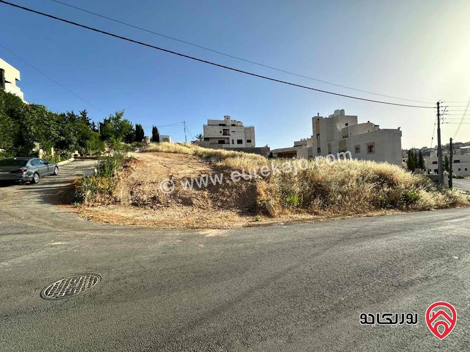 قطعة أرض سكني ب مساحة 754م على شارعين للبيع في عمان - دابوق 