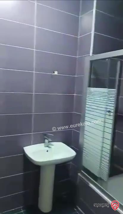 شقة طابق أول مساحة 133م للبيع في اعمان - م نوارة 2 ضاحية الفاروق