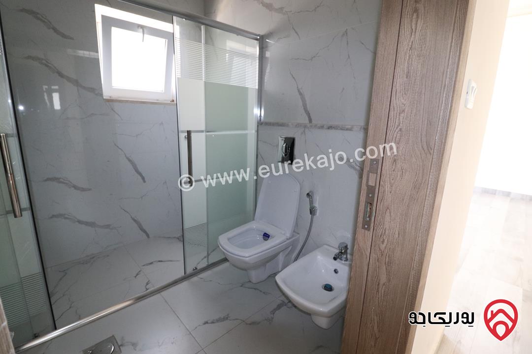 شقة جديدة 183م طابق ثالث للبيع في عمان - خلدا بإطلالة رائعة وموقع هادئ