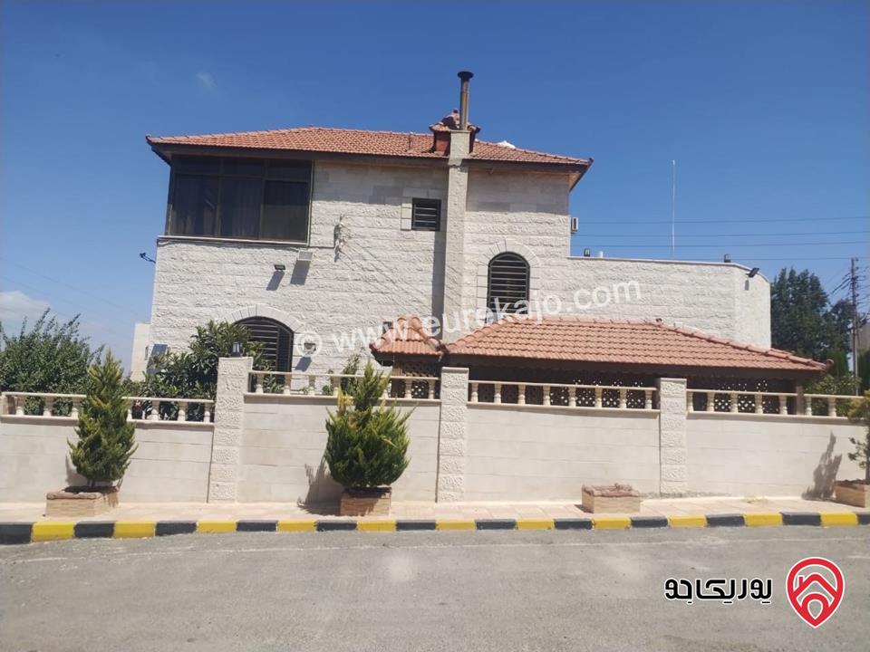 فيلا مساحة 320م على أرض 567م للبيع في عمان - مرج الحمام حي الجماعين 
