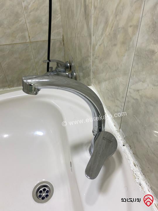 شقة أرضية مساحة 80م داخلي و 60م خارجي للبيع في عمان - صويلح