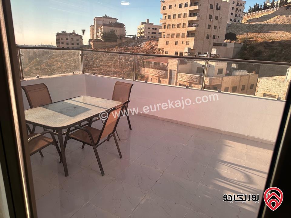 روف جديد مفروش مساحة 150م للإيجار ٣ نوم مع تكييف وكهربائيات جديدة في عمان - الجبيهة