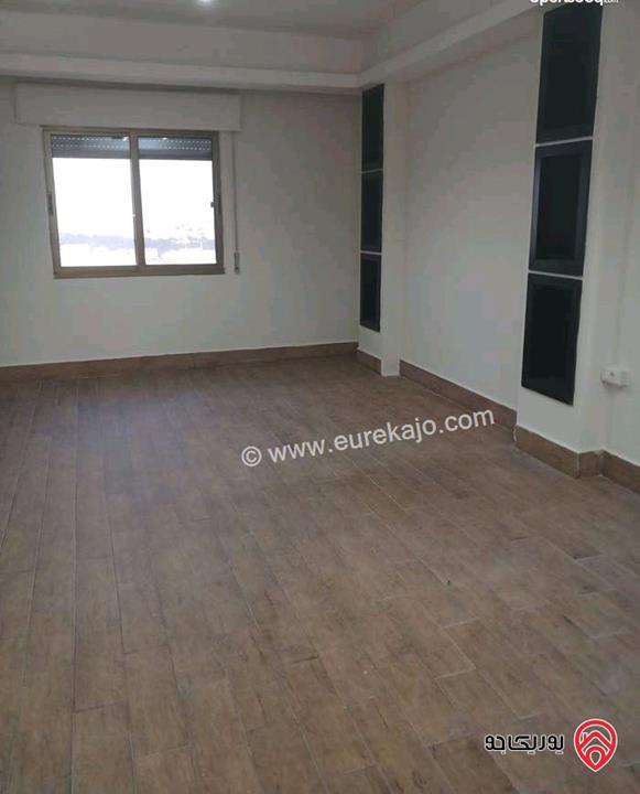 شقة سوبر ديلوكس طابق ثالث مساحة 120م للايجار في عمان - تلاع العلي 