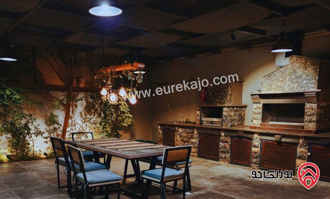 شاليه مودرن فاخر مساحة الأرض 716م والبناء 265م للبيع في البحر الميت قرب منتجع البحيرة