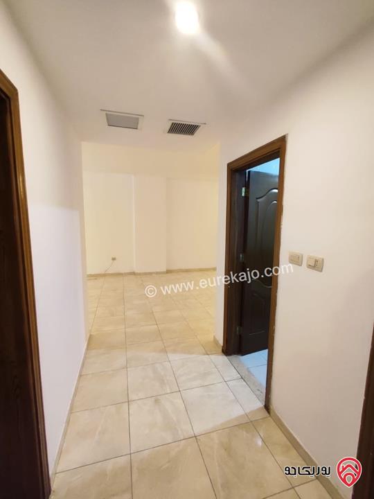 شقة أرضية مساحة 120م للايجار في عمان - أم أذينة