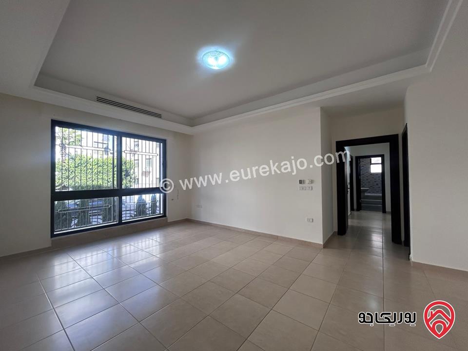 شقة ارضية فارغة مساحة 210م للايجار في عمان - عبدون