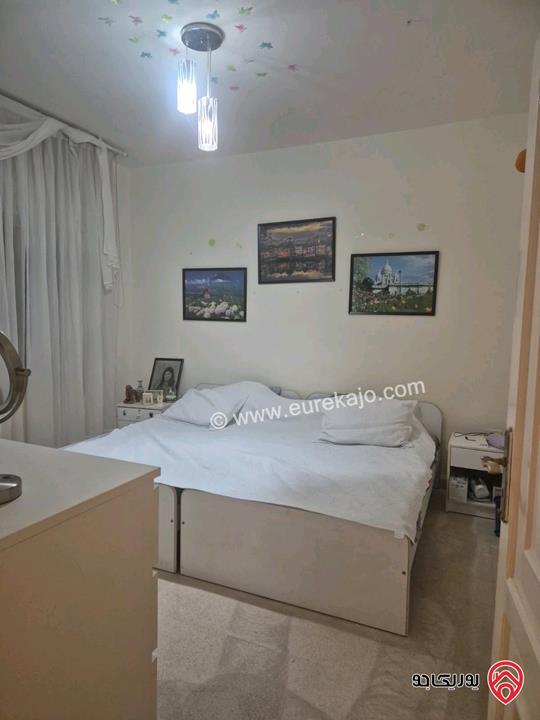 شقة دوبليكس طابقين مساحة 255م داخلي و 100م خارجي للبيع في عمان - عبدون 