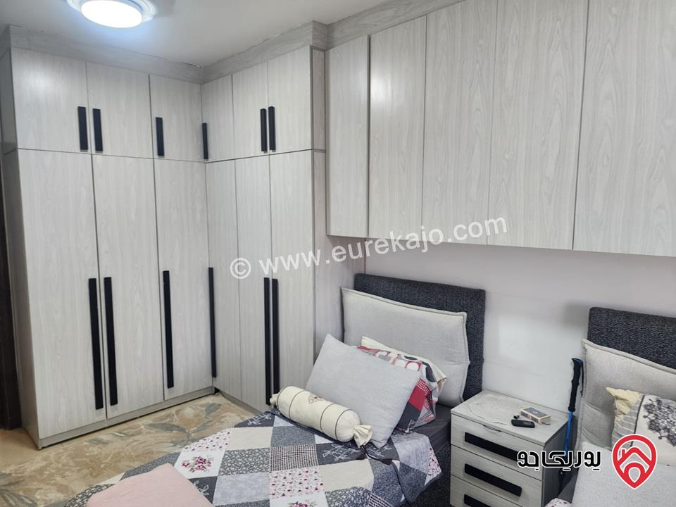 شقة فاخرة للبيع في عمان - أم أذينة طابق ثاني 240م تشطيب سوبر ديلوكس بسعر مغري
