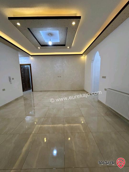 شقة طابقية 253 م للبيع في عمان - الجبيهة ضاحية المنصور المهندسين