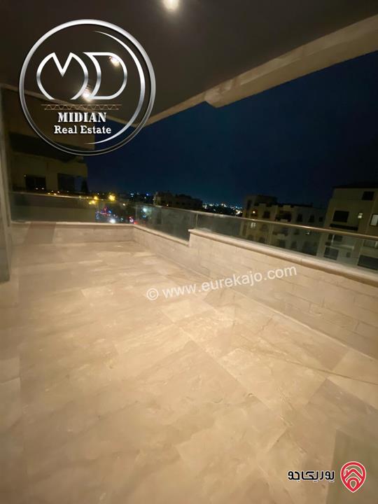 شقة دوبلكس طابق اخير مع روف للبيع في عمان - دير غبار مساحة 450م مع تراسات تشطيبات و ديكورات فاخرة اطلالة رائعة