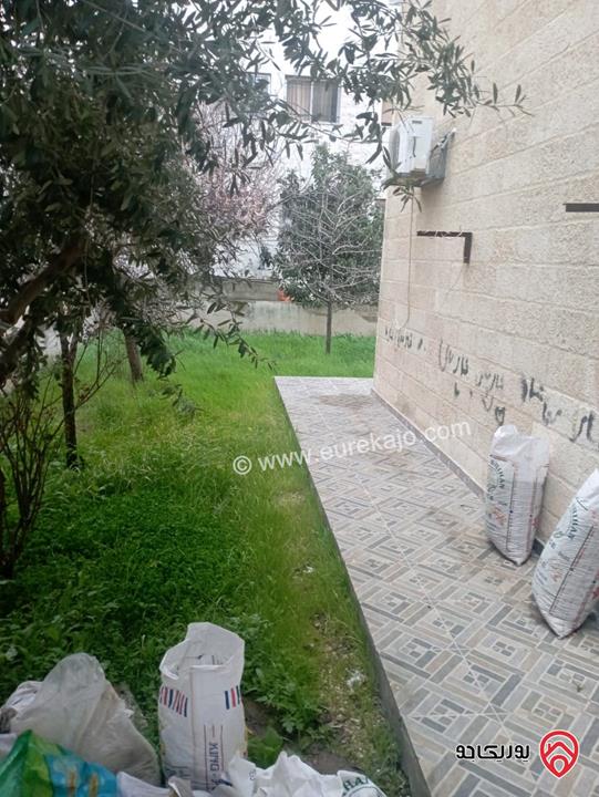 شقة ارضية مساحة 231م داخلي و حديقة وتراسات 250م للبيع في عمان - الجاردنز