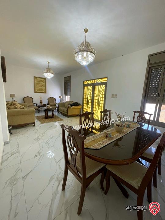 فلل مساحة 238م على أرض 500م للبيع في عمان - الطنيب طريق المطار